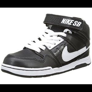 Kids Nike SB Mogan